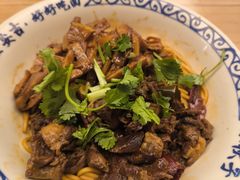 -梅溪·小伙子干挑面(安吉总店)