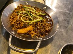 炸酱拉面-富乐满韩国正宗炸鸡韩国料理(虹泉路店)