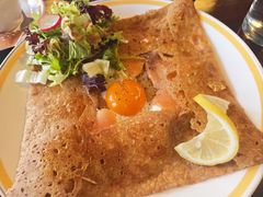 烟熏三文鱼芝士菠菜荞麦饼-La Creperie法餐厅(桃江路店)