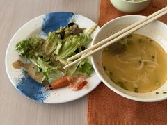 -亚龙湾希尔顿自助餐厅·海鲜·烧烤·沙滩BBQ·现场乐队