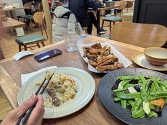 -贯贯吉·清真餐厅(浙江中路店)