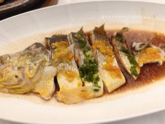 -品海楼·大连海胆锅贴馆(东港店)