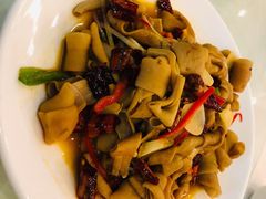 -九花山烤鸭店