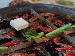 -正贰捌经重庆老火锅(建设路店)