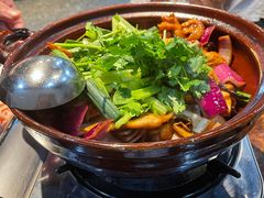 -胡须佬鸡煲四季火锅(海雅缤纷城店)