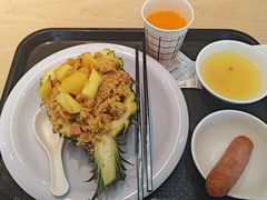 -上海对外经贸大学1食堂