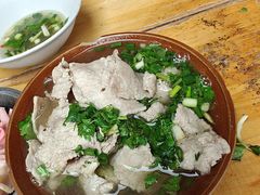 -周记翘脚牛肉