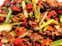 小炒黄牛吊龙肉-恰八斗·猛火长沙菜(国贸店)