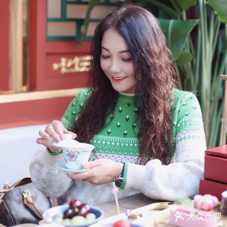 拔草颐和园内夏宫·颐和竟春下午茶