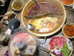 -小龙坎老火锅(滨江店)