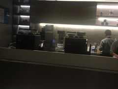 -瑞幸咖啡(怡富广场店)