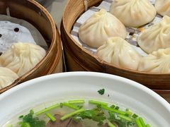 -馋三尺蟹粉小笼(人民广场店)