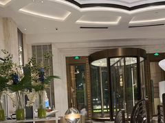 -浅深(世茂滨江精品店)