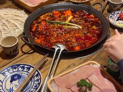 -旧街市鲜货老火锅(大光路店)
