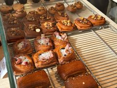 -VERIE BAKEHOUSE
