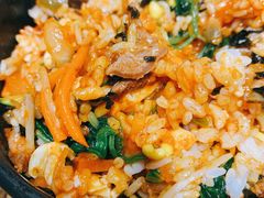 秘制牛肉石锅拌饭-吴草鸡爪오초닭발韩食堂(融恒盈嘉中心店)