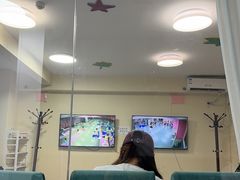 -蒲公英舞蹈艺术中心(解放路校区)