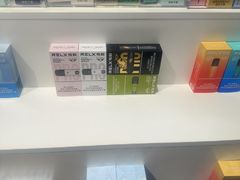 -RELX悦刻(徐汇绿地缤纷城店)
