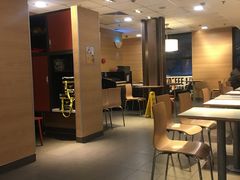 大堂-麦当劳(酒仙桥路店)