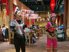 -老滇山寨•云南特色菜•地方菜•民族风情歌舞表演(金碧店)