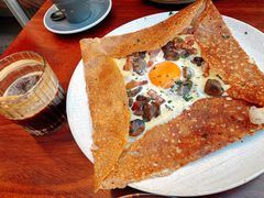 鸡蛋蘑菇熏肉荞麦可丽饼-RAC BAR(安福路店)