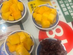 -广信牛奶甜品世家(台东店)