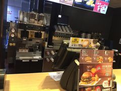 -麦当劳(光新乐购店)
