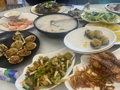 -覃记海鲜美食餐厅