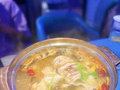 -千岛蚝高压锅生蚝·人参火锅(白云万达店)