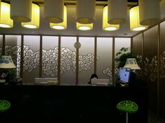 -新盈光·云会所(百丈东路店)