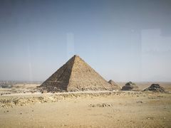 -吉萨金字塔群