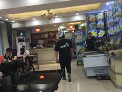 -老码头黑皮肘子锅包肉熏酱水饺(文政街店)