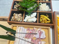 -花菇朵 ll 野生菌锅·精品滇菜(后沙峪店)