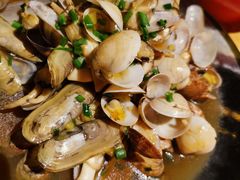 -虾弄弄海派小龙虾·牛羊蝎子火锅