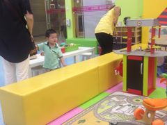 -想象乐创意早教托育中心(殷高西路店)
