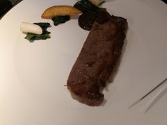 -卡普里披萨·牛扒·下午茶