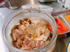 -马路牙子地桌烤肉(工体店)