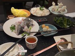 -得意咚瓜·顺德鱼生·冬瓜火锅(深圳首店)