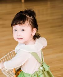 -熊猫叔叔高端儿童摄影(清江商场店)