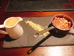 -恰餐厅及酒吧 CHAR Bar & Grill (北京丽都皇冠假日店)