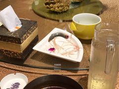 -小天鹅火锅·一线江景洪鼎旗舰店(洪崖洞店)