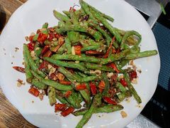 干煸豆角-小俩口烧烤东北菜(双井店)