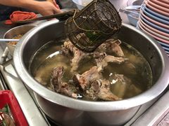 -马里奥明星猪脚饭
