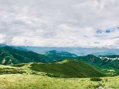 -雪山梁子