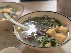 鸭血粉丝汤-曼曼汤包(建国西路店)