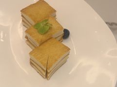 -新丁香海鲜酒店(银海商贸城店)