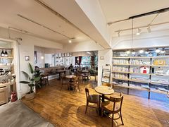 -雕刻时光咖啡馆(南院门店)