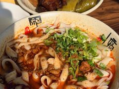 -任记七中刀削面(总店)