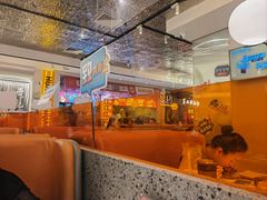 -黄记煌三汁焖锅(新佳丽江汉路店)