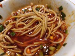 -渝蛙先生领鲜美蛙老火锅